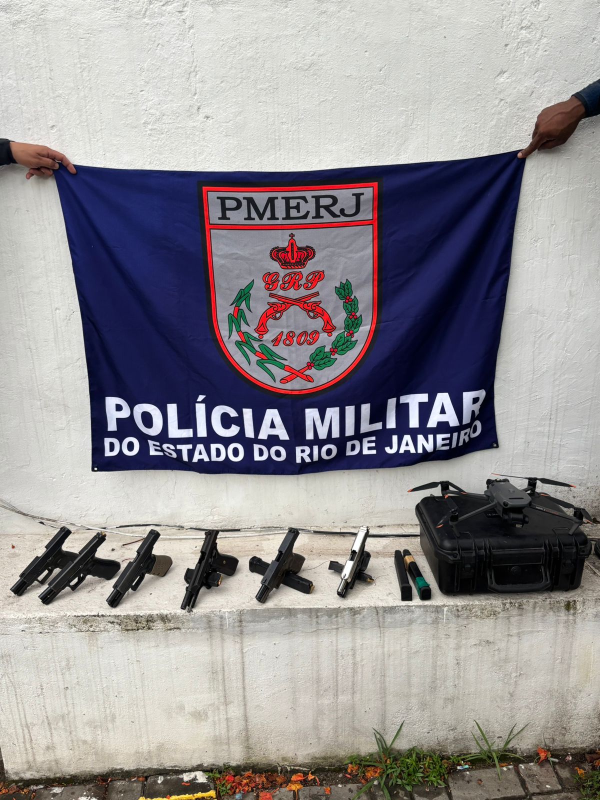 39° BPM prende sete criminosos e apreende seis pistolas na Comunidade São Leopoldo